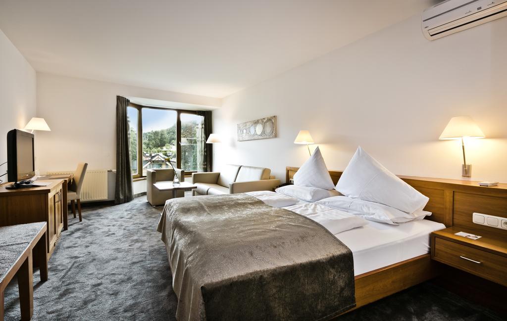 Hotel Goldenes Schiff Bad Ischl Eksteriør billede