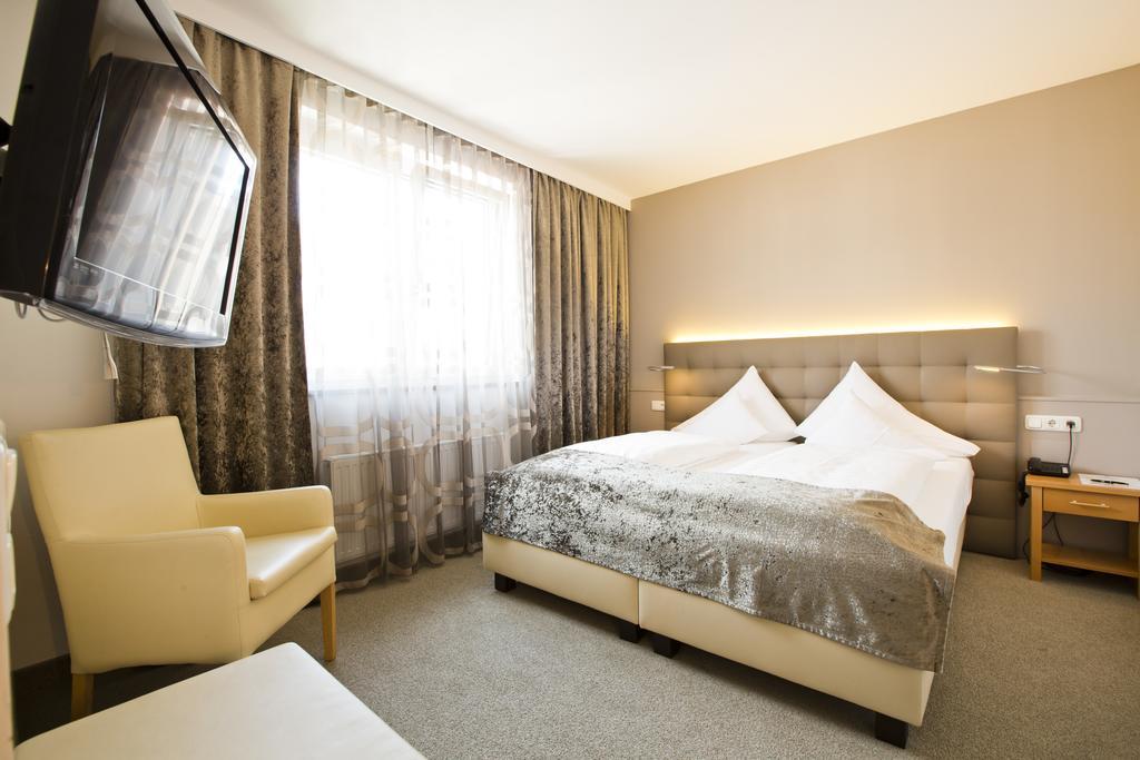 Hotel Goldenes Schiff Bad Ischl Eksteriør billede