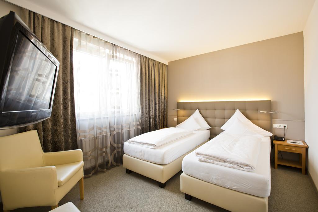 Hotel Goldenes Schiff Bad Ischl Eksteriør billede